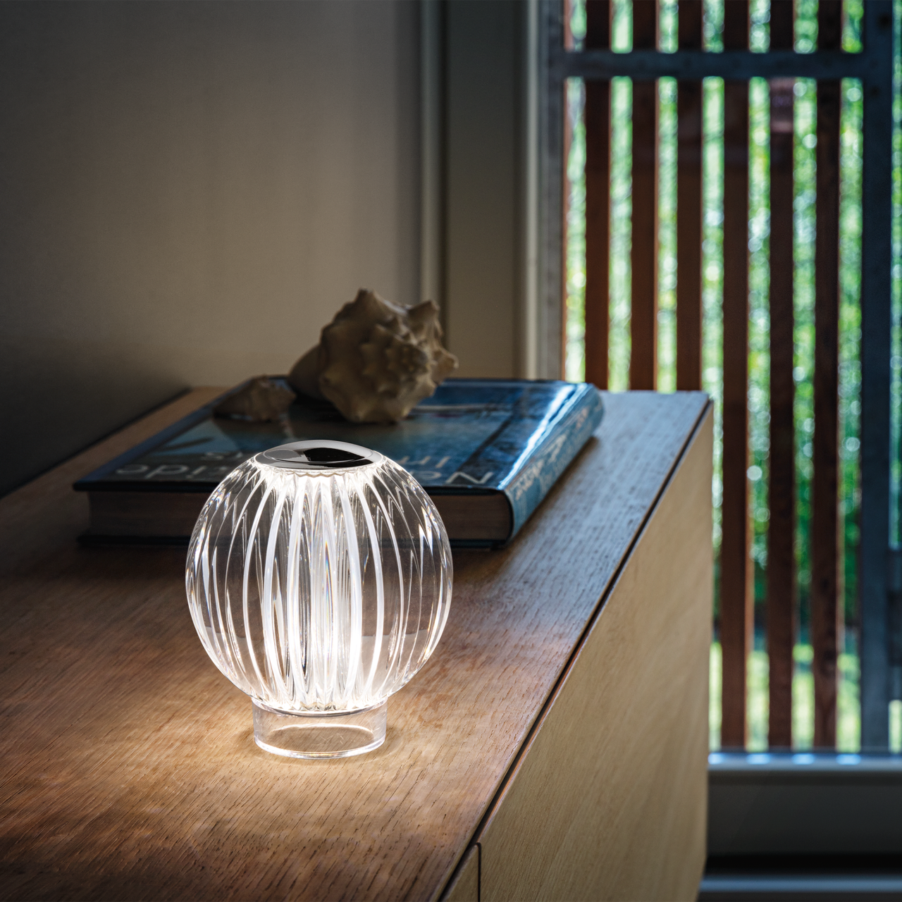 DIAMOND TL1 - veioza moderna LED [2]