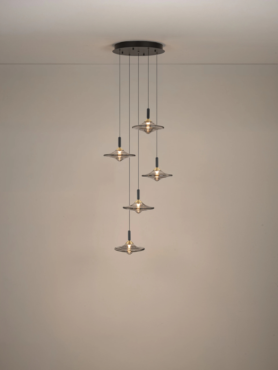 DIAZ 1 smokey - suspensie moderna [9]