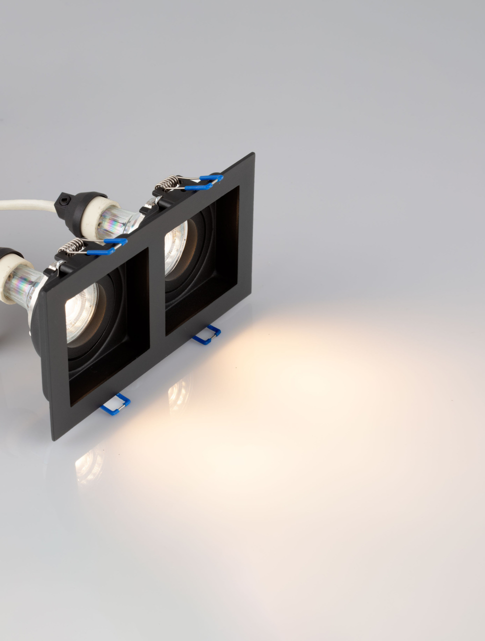 Eiriam B-50W-RC-D18.5-Sq [3]