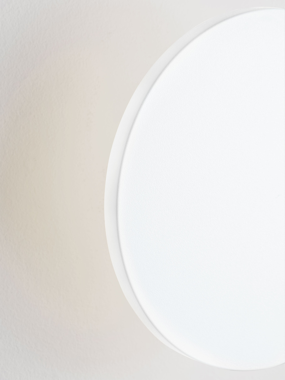 ELLUX [5]