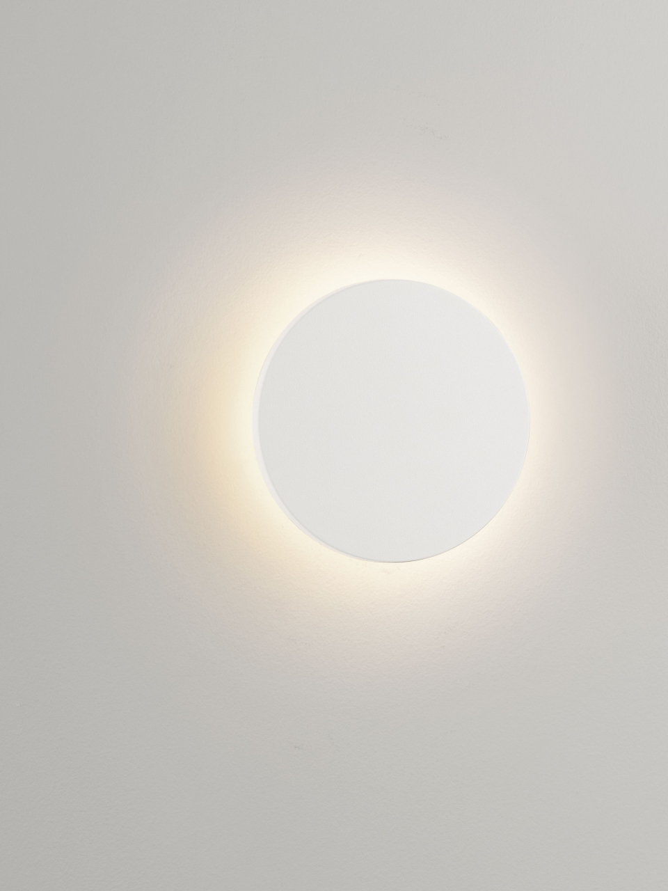ELLUX [5]