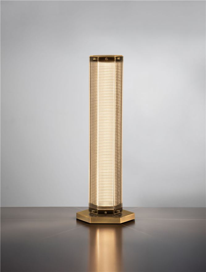 ESSENZO TL - veioza moderna LED [3]