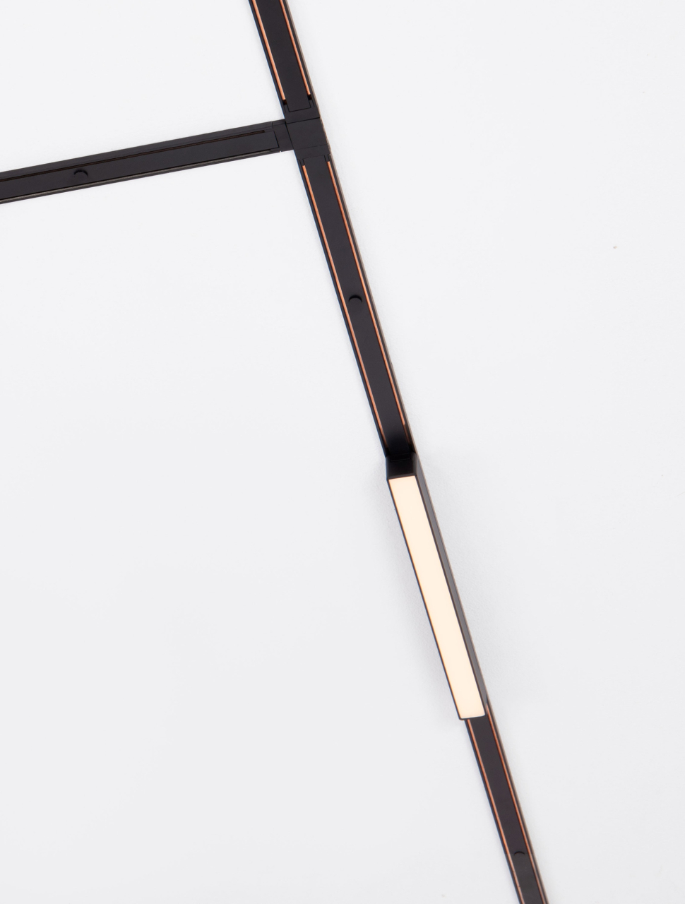 Flat B30-10W-A100 [3]