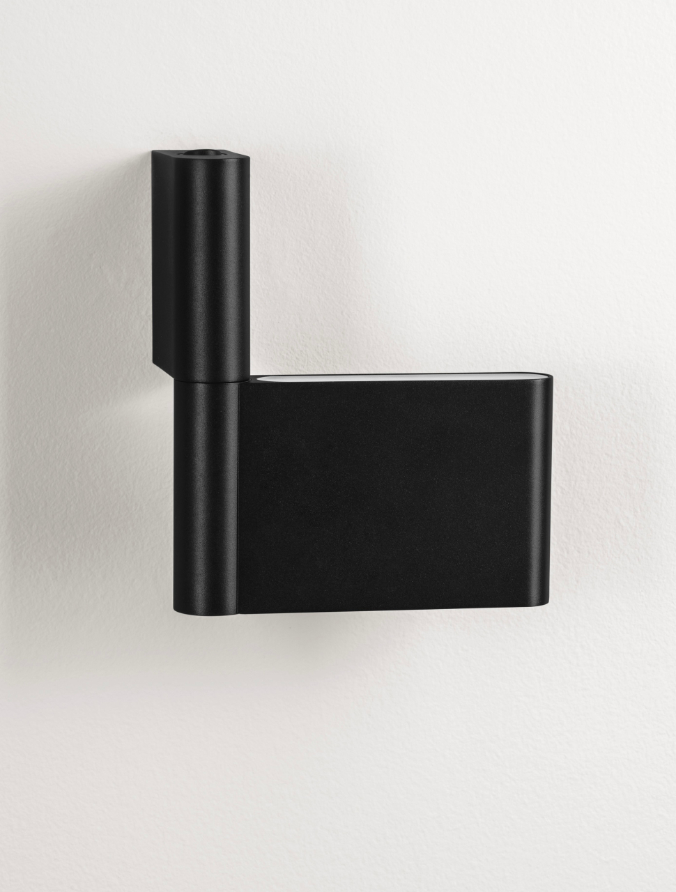 FLUSSO [10]