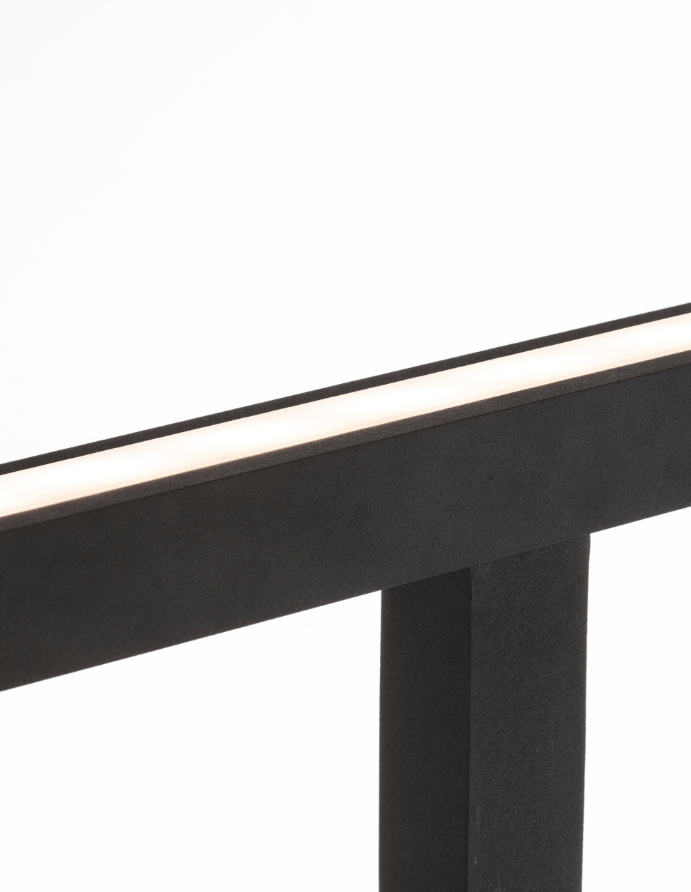 Gal B30-60W-Touch Dimmable-A120 [4]