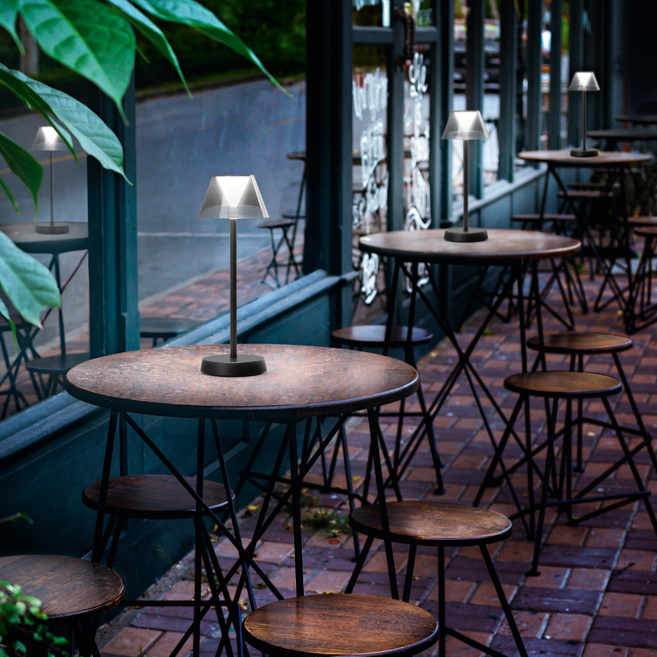 LOLITA TL NERO  - veioza incarcabila [2]