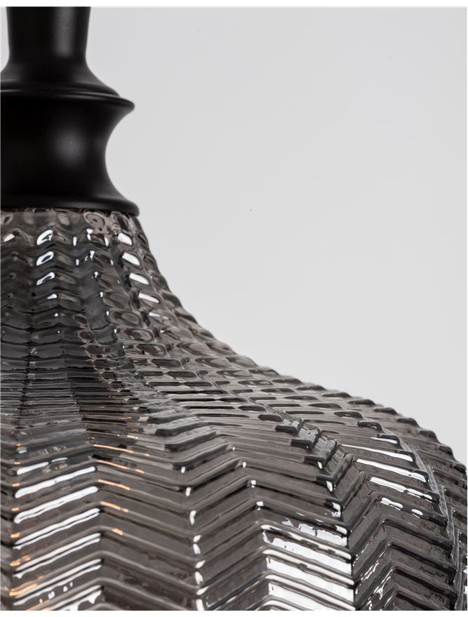 LONI suspensie SP1 - 9191242 - Matt Black Metal Smoky Gray Glass [4]
