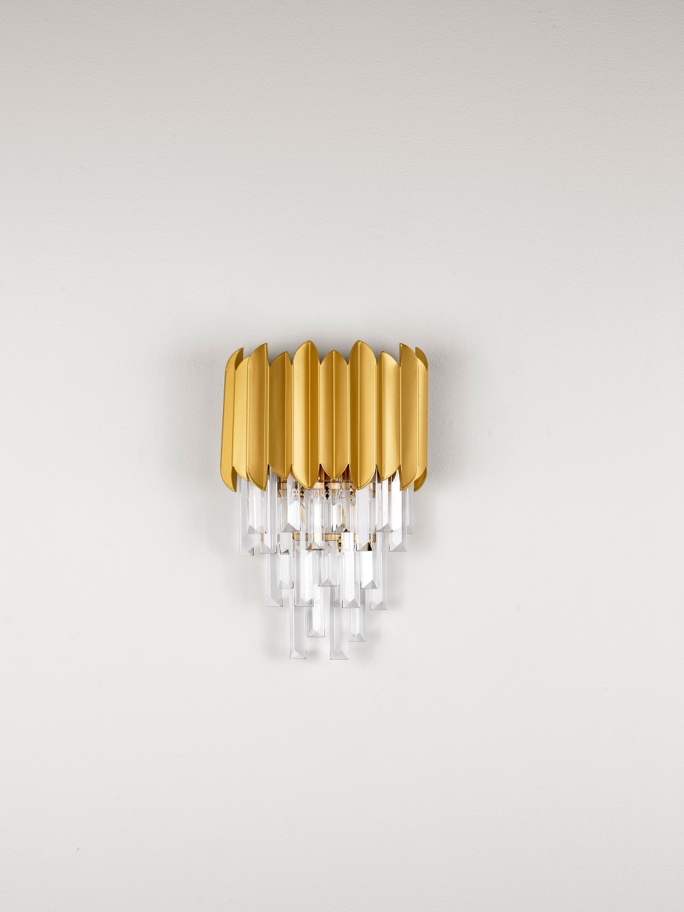 MAGNOLIA [3]