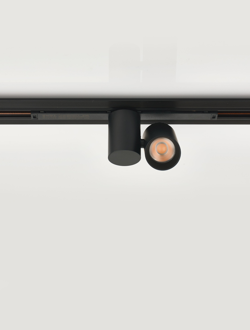 Minimal B27-5W-A30 [2]