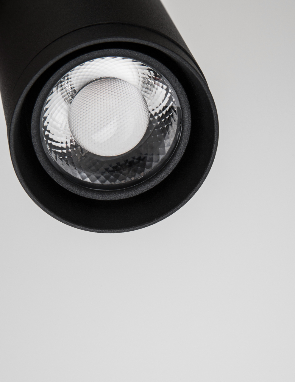 Monvel B30-15W-A15 [7]