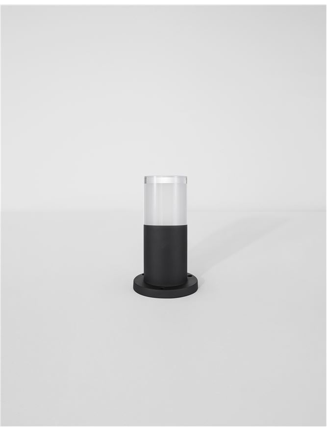 Noten stalp exterior-mic [3]
