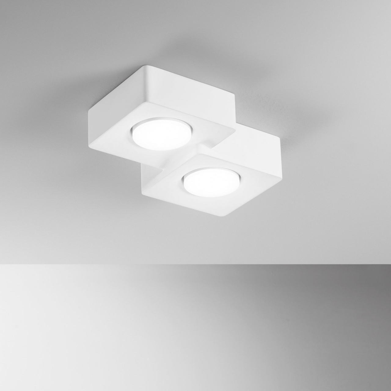 PLAFONIERA ATHEN QUADRATA BIANCA 2XGX53 26X20X6,3CM [2]