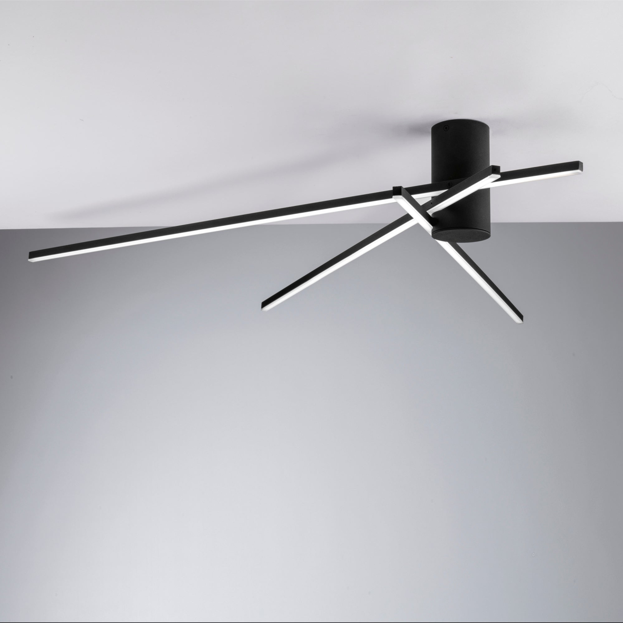PLAFONIERĂ LED SHANGHAI NEAGRĂ 27W 3750LM 3000K 92X100X14,5CM [2]