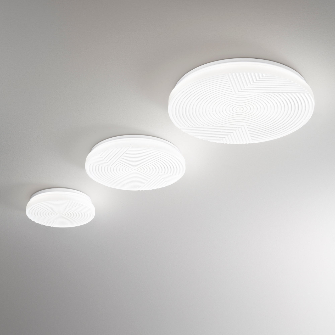 PLAFONIERA LED STREAM BIANCA 24W 3240LM CCT 3000/4000/6500KIP44 40X40X7,5CM [3]