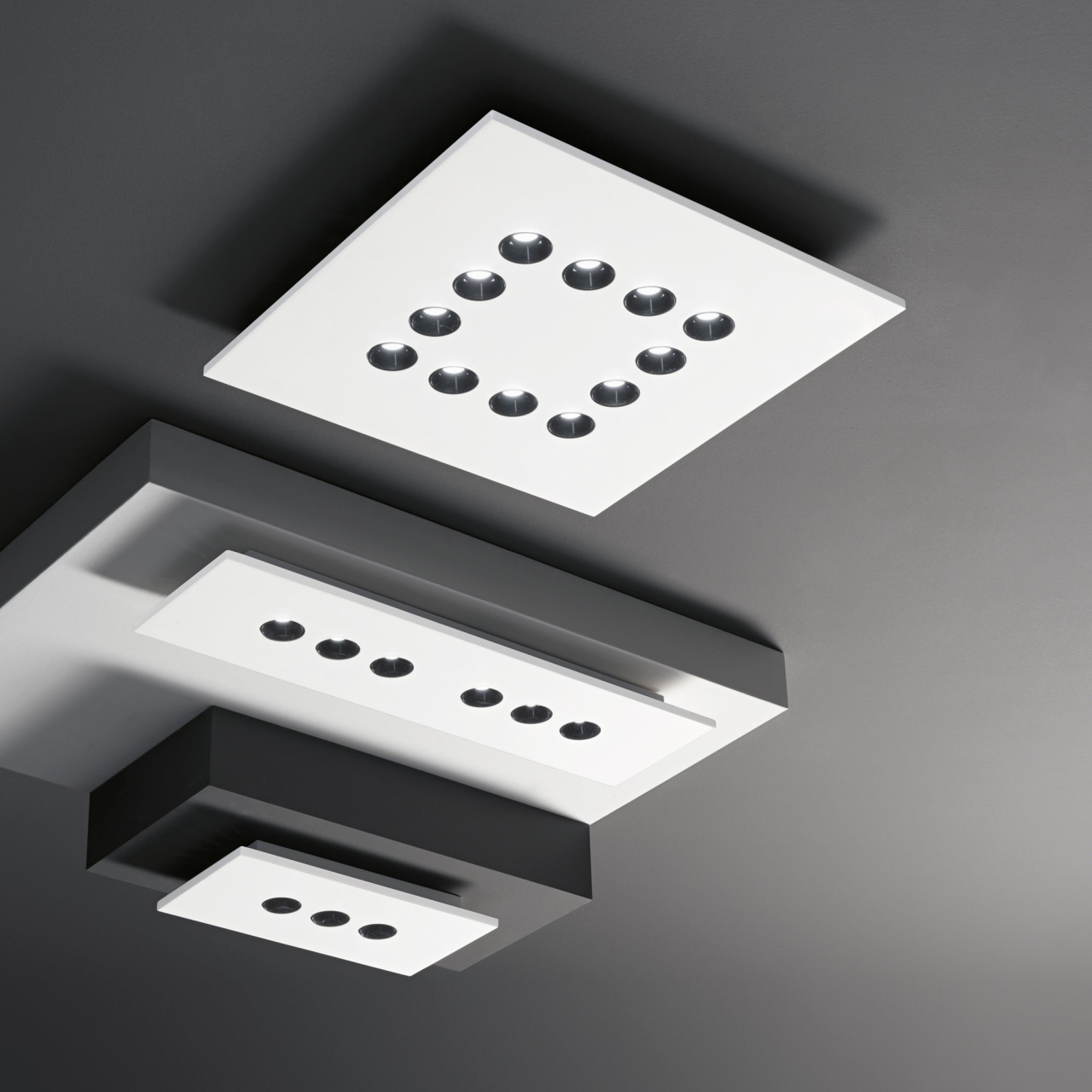 PLAFONIERA LED XICO BIANCA 3X4W 840LM CCT 40X4,7X20CM [3]