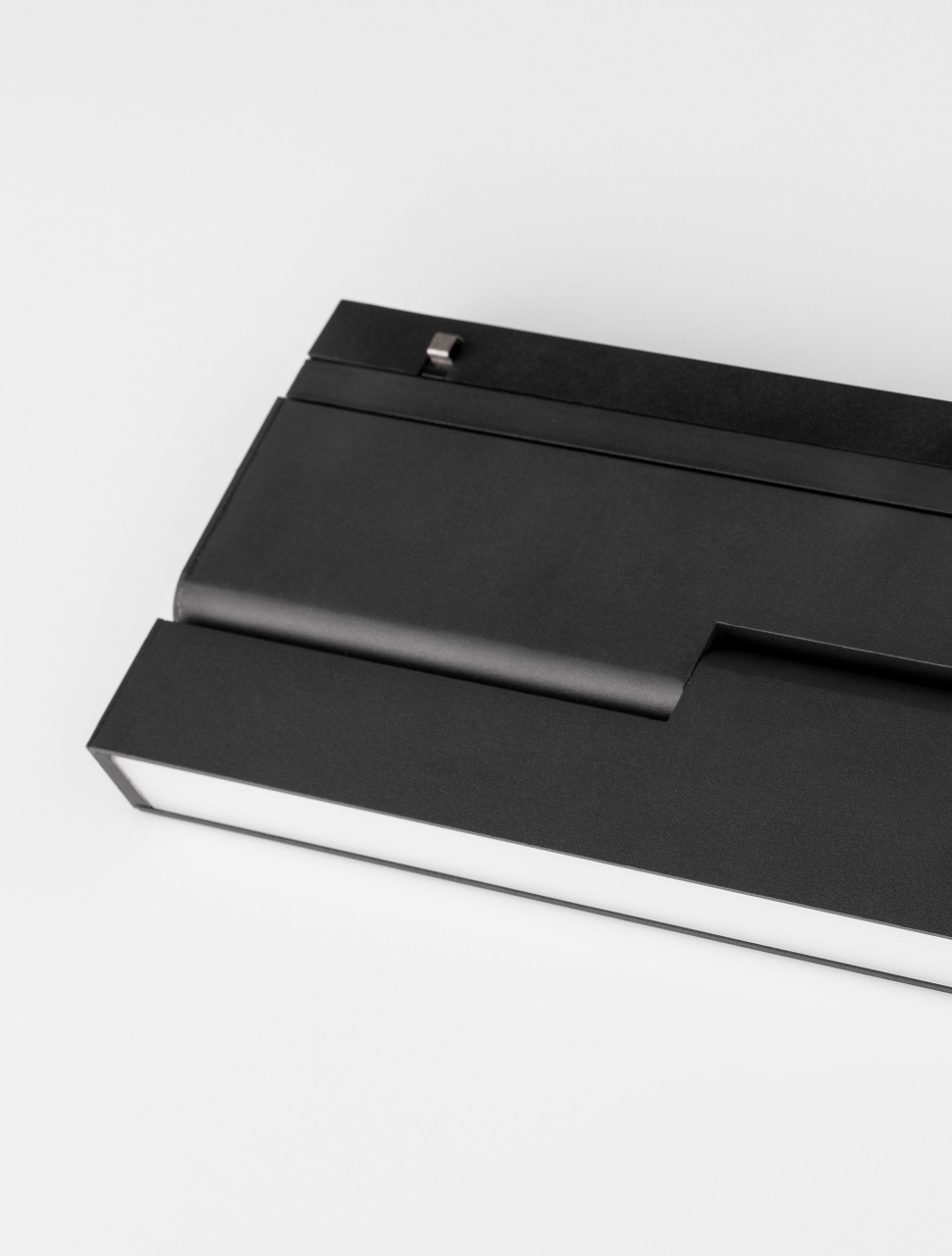 Planet Magnetic B30-15W-A120-111x20 [3]