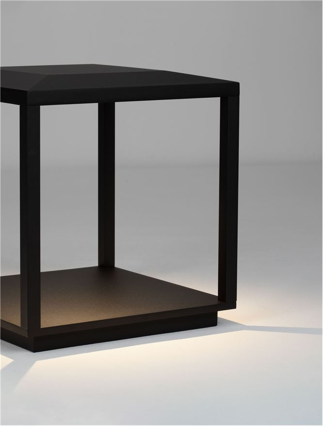 PRIVE stalp exterior 9030755 [6]