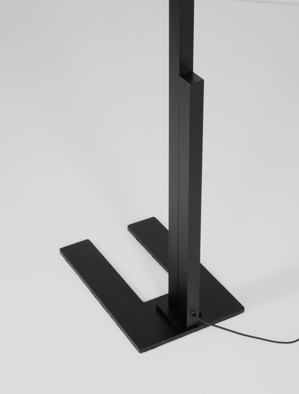 Reader B40-51W [8]