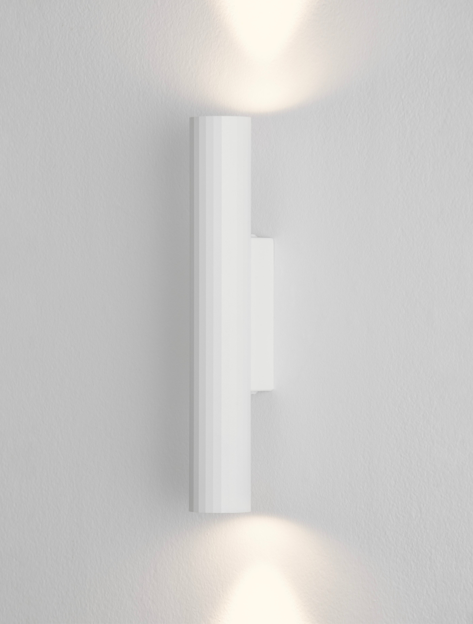 RIVETA [5]