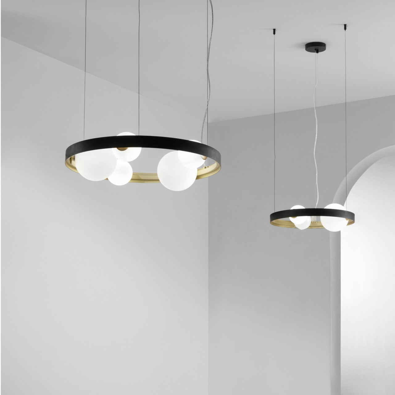 SOSPENSIONE SONETTO NERA/ORO 3XG9 45X4X150CM [2]
