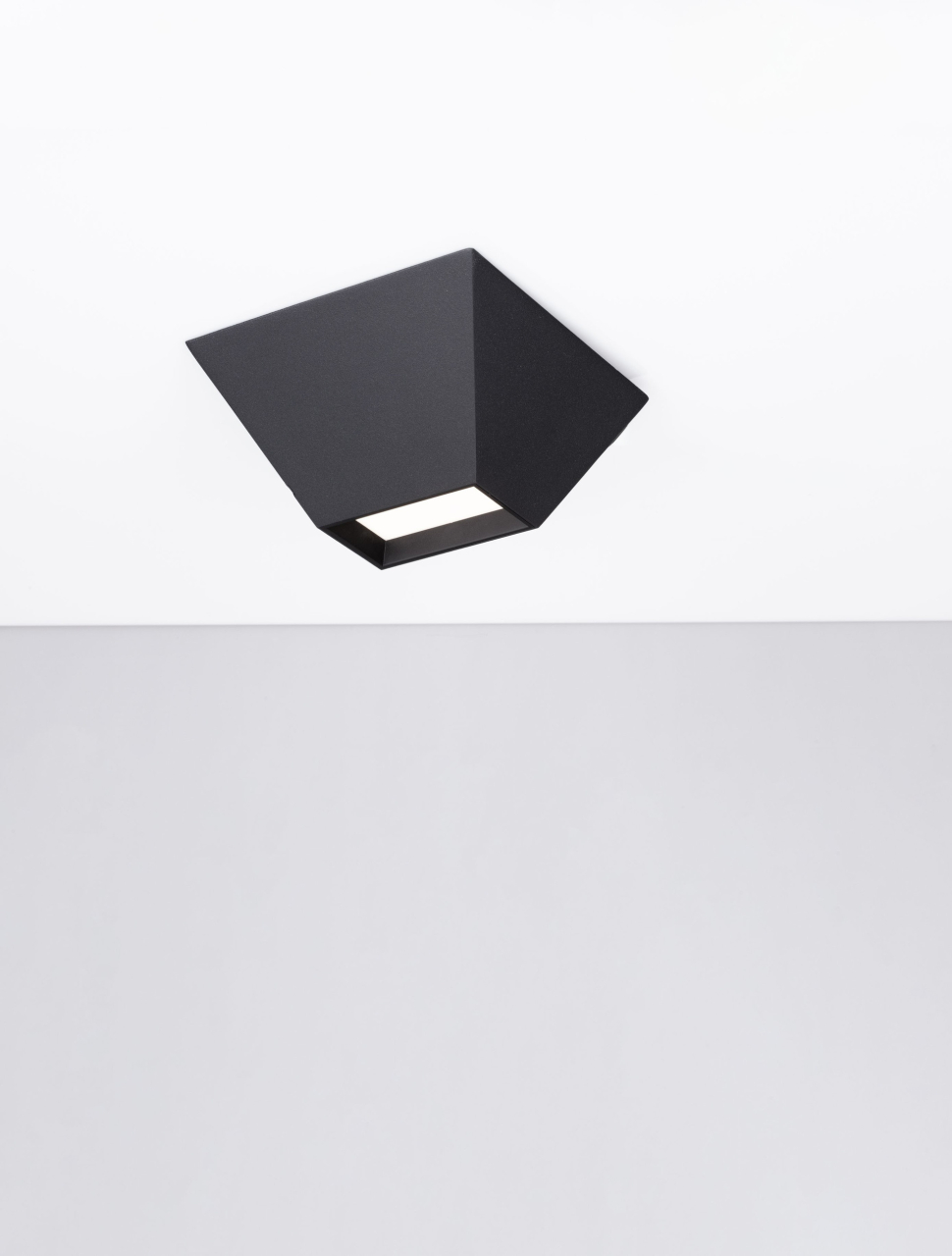 UTOPIA [4]