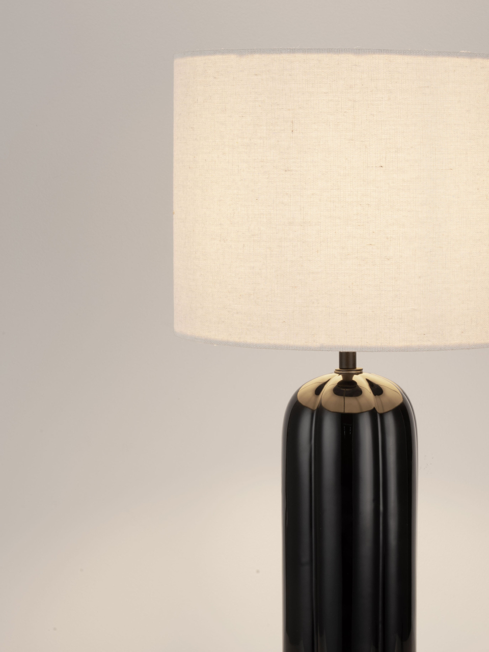VALENTO 1 black & beige [7]