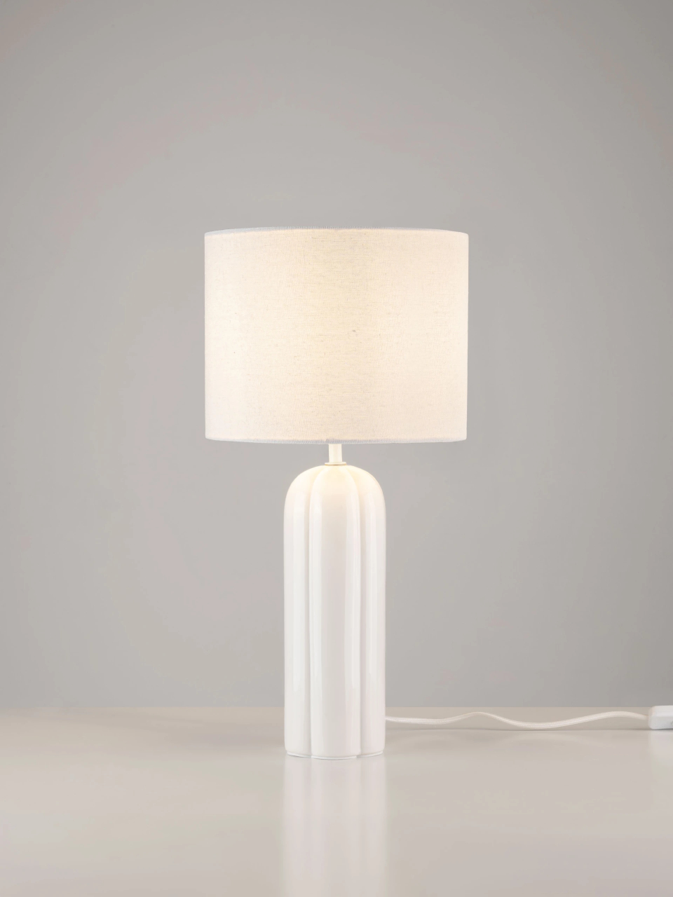 VALENTO 1 white [4]