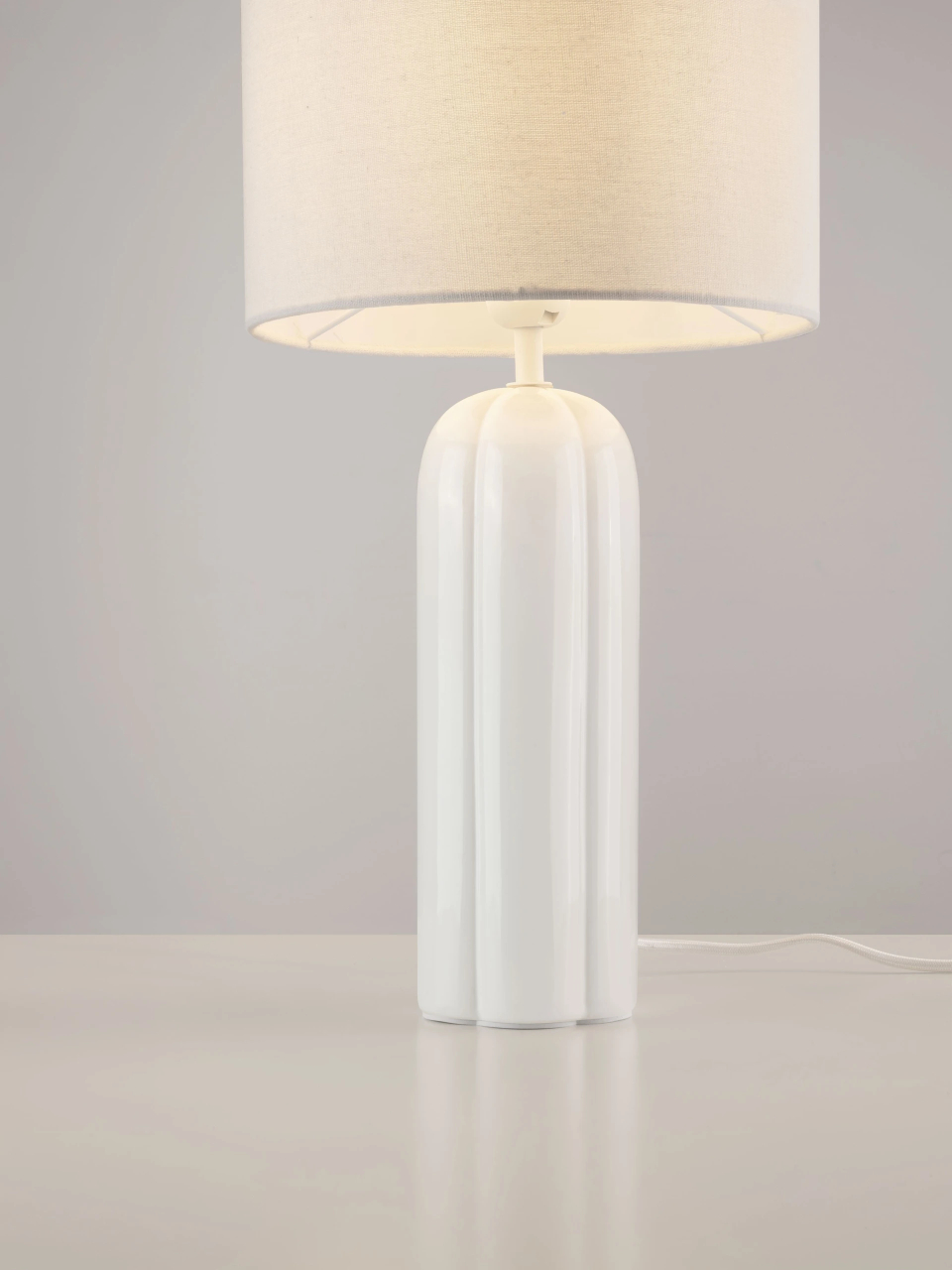 VALENTO 1 white [6]