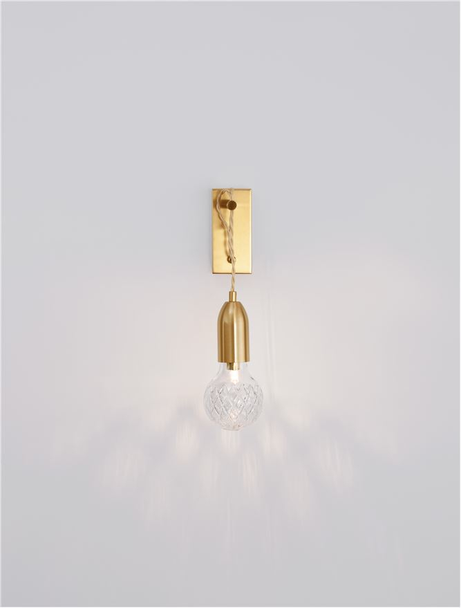 VEDA aplica AP1 - 9536411 - Brass Metal & Clear Glass [5]