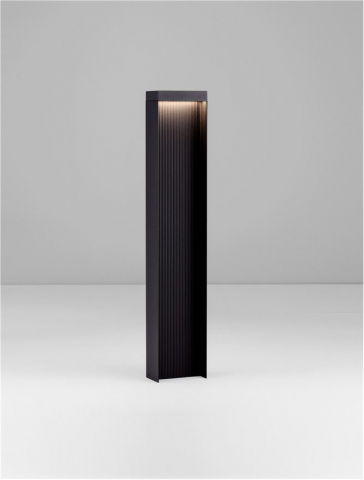 Alley stalp exterior-mare [1]