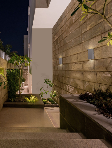 Exterior - BOXY