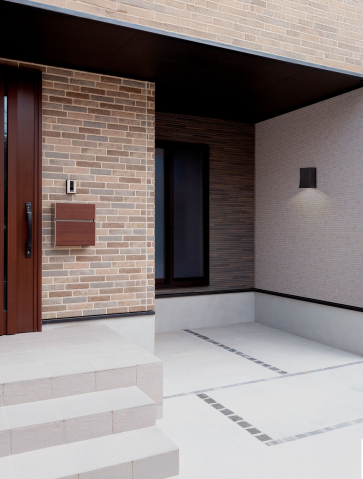 Exterior - BOXY