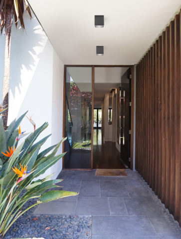 Exterior - CERISE