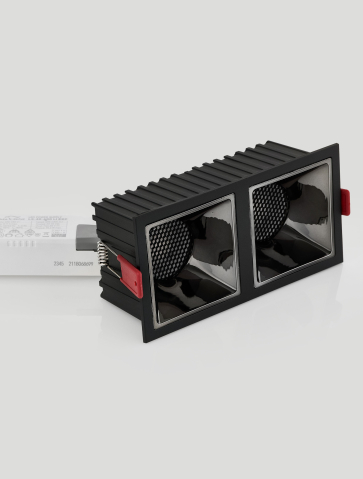 Helio B30-24W-RC-D16.7-Sq