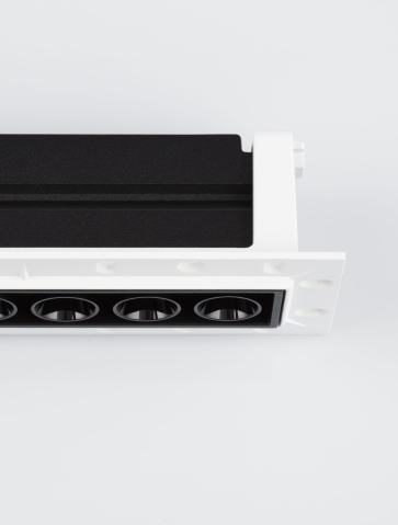Stealth W30-15W-TL-D21-A28-Sq
