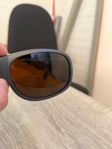 Ochelari de protectie laser 900nm/1100nm, OD8+ DIN4-rezistenti la uzura, negru [1]