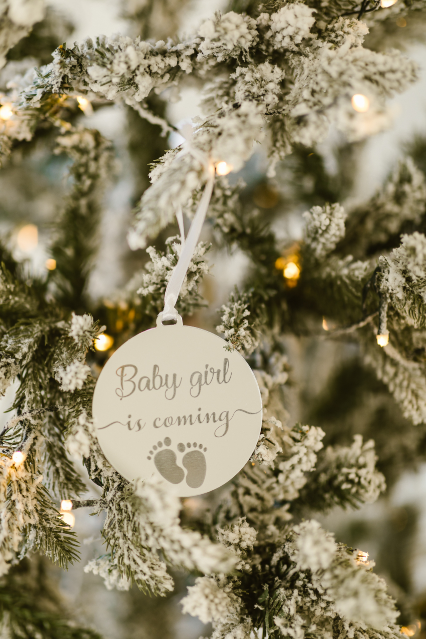 Baby girl is coming... - plexiglass [4]