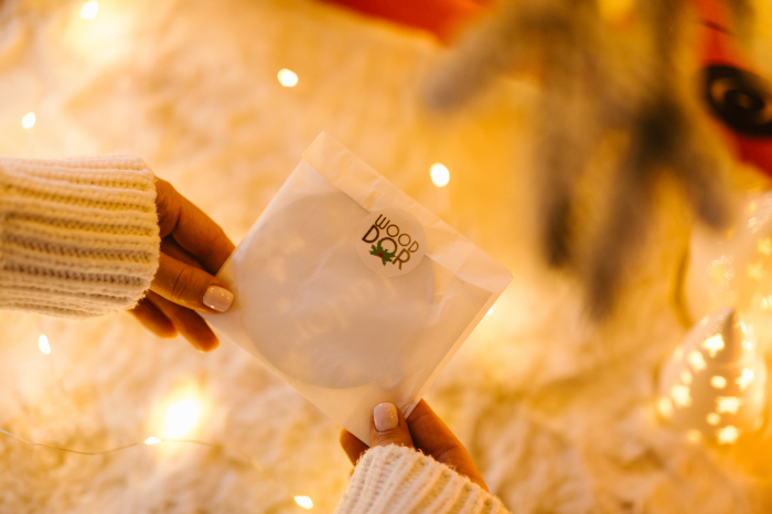 Glob personalizat cu sania mosului - alb [10]