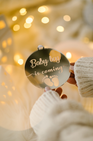 Baby boy is coming... - plexiglass [2]