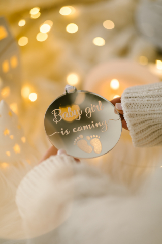 Baby girl is coming... - plexiglass [1]