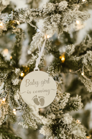 Baby girl is coming... - plexiglass [3]