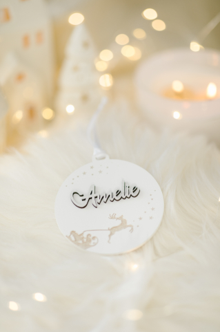 Glob personalizat cu sania mosului - alb [2]