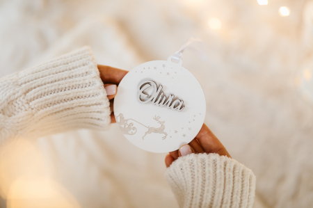 Glob personalizat cu sania mosului - alb [6]