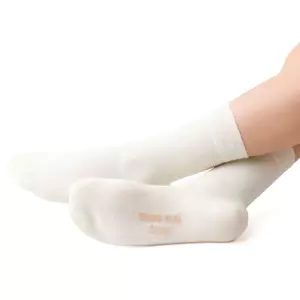 Șosete copii din 79% lână merinos, 19% poliamidă, 2% elastan, grosime medie [3]