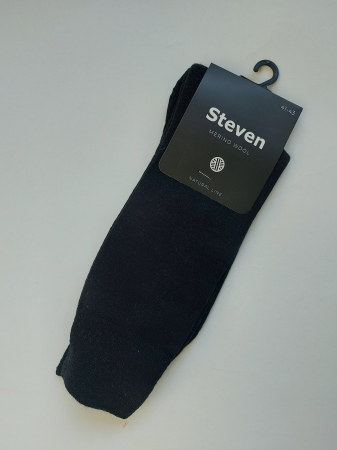 Șosete bărbați din 77% lână merinos, 21% poliamidă, 1.5% elastan, 0.5% ppe, grosime medie [1]