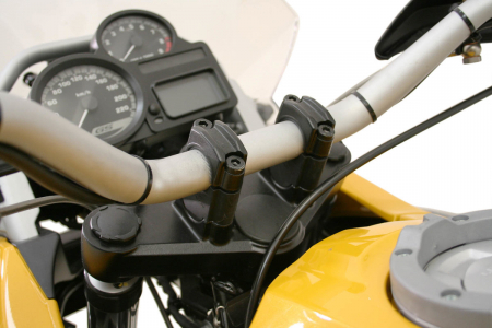 Cleme Fixare Ghidon - Inaltator ghidon D. 28 mm. h 30 mm. Negru.