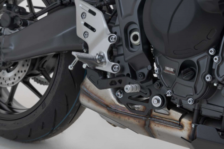 Pedala Frana - Pedala Frana Yamaha MT 09 (20-). Sw-Motech