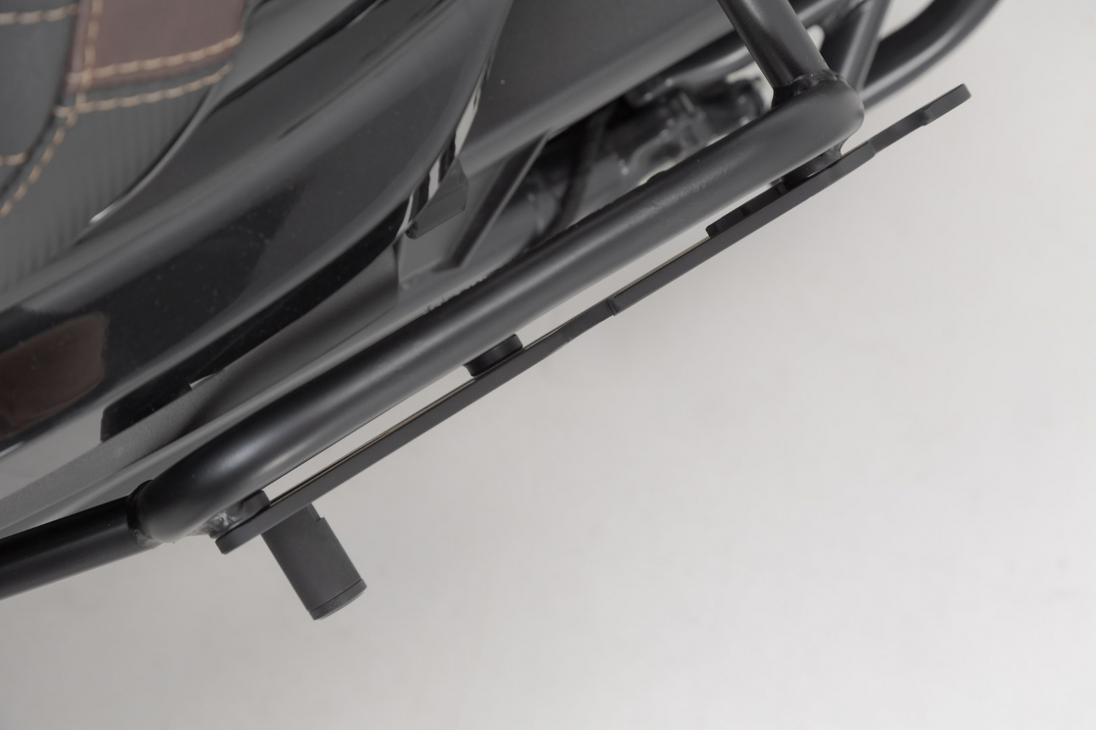 Geanta laterala Legend Gear LH 19.5L. Harley-Davidson Sportster S (21-). Sw-Motech [4]