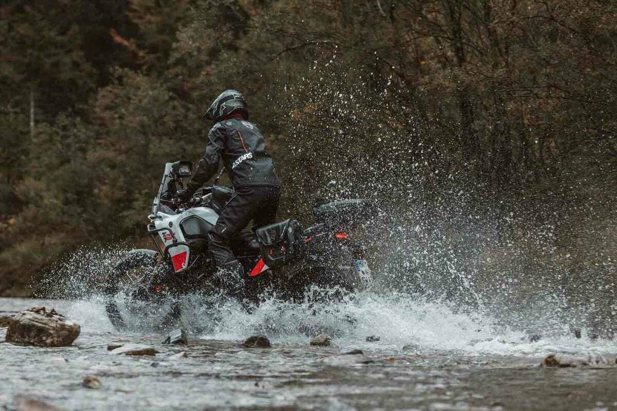 Genta laterala SysBag WP M 17-23l Sw-Motech [3]