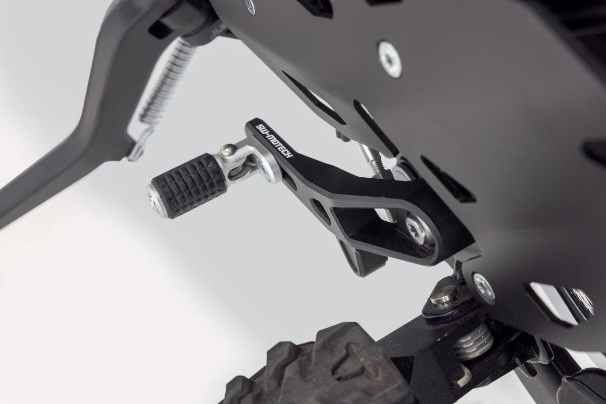 Pedala Frana si schimbator de viteze BMW R 1300 GS (23-) [4]